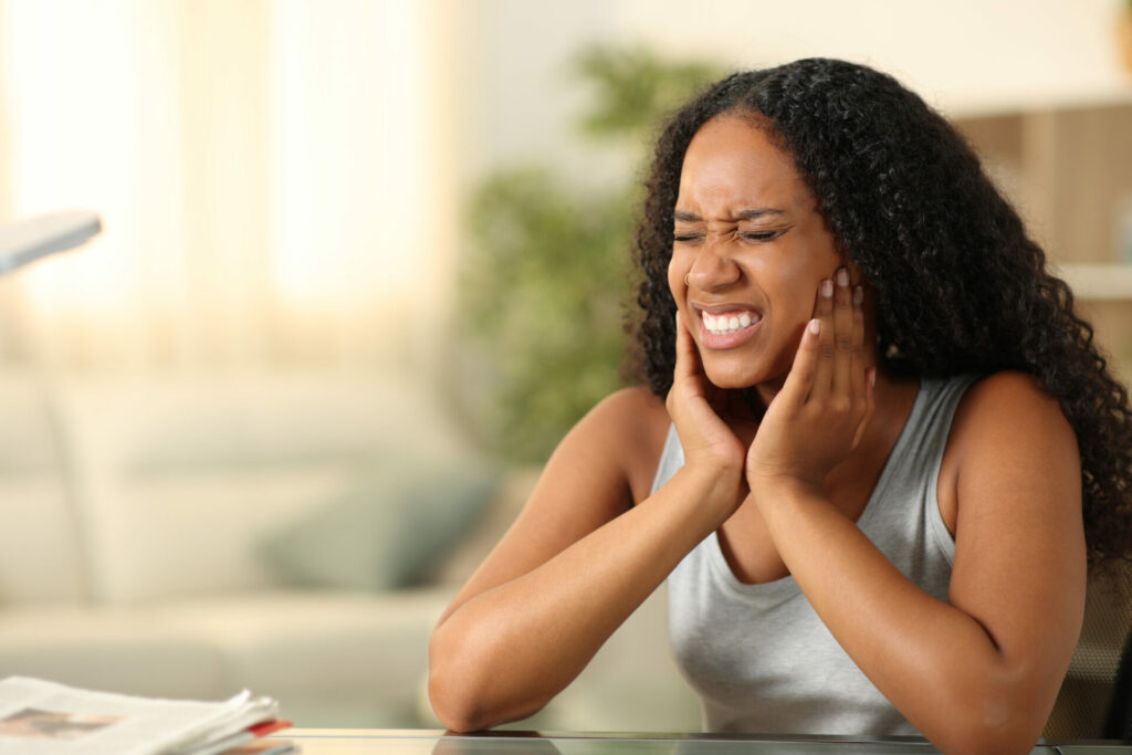 woman with jaw pain